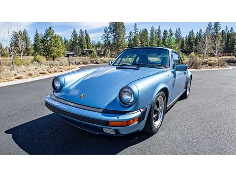 1986 Porsche 911 Carrera Coupe