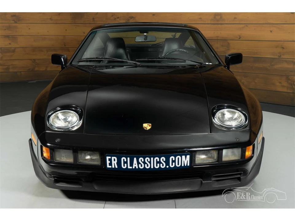 1986 Porsche 924 - Image 5 of 31
