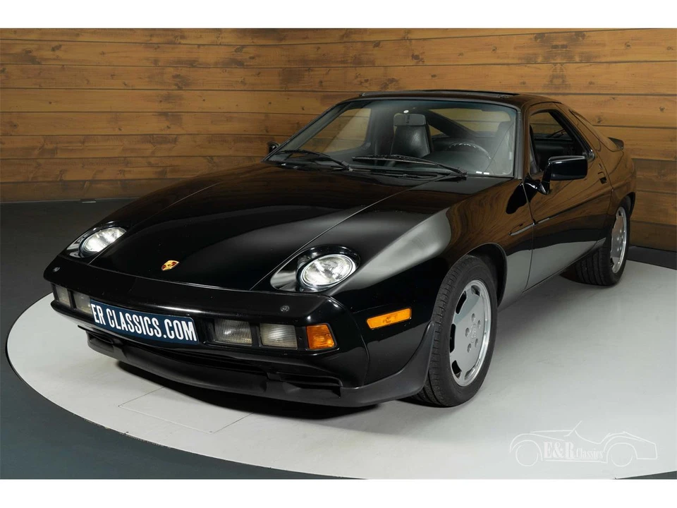 1986 Porsche 924 - Image 6 of 31