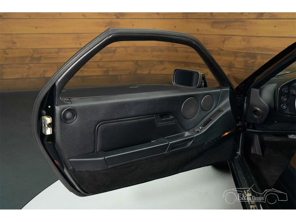 1986 Porsche 924 - Image 17 of 31