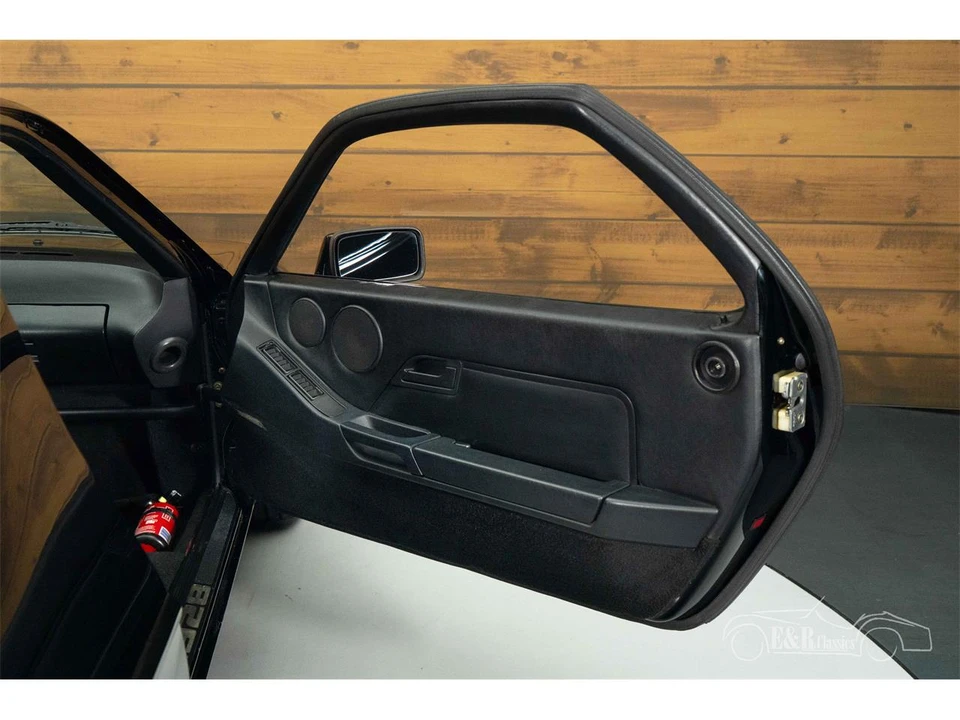 1986 Porsche 924 - Image 23 of 31