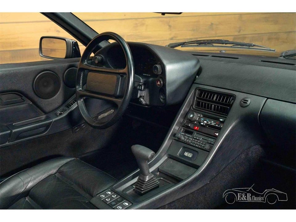 1986 Porsche 924 - Image 26 of 31