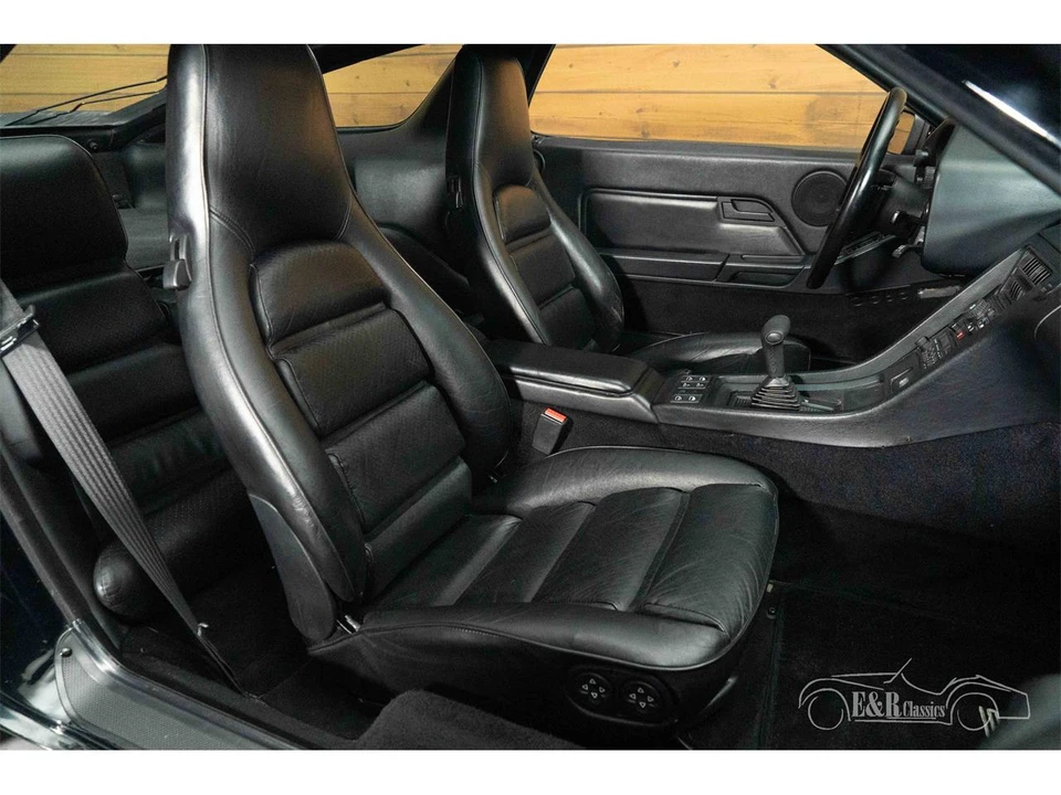 1986 Porsche 924 - Image 28 of 31