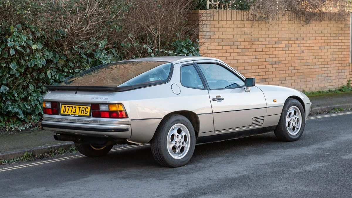 1986 Porsche 924 S - Image 6 of 30