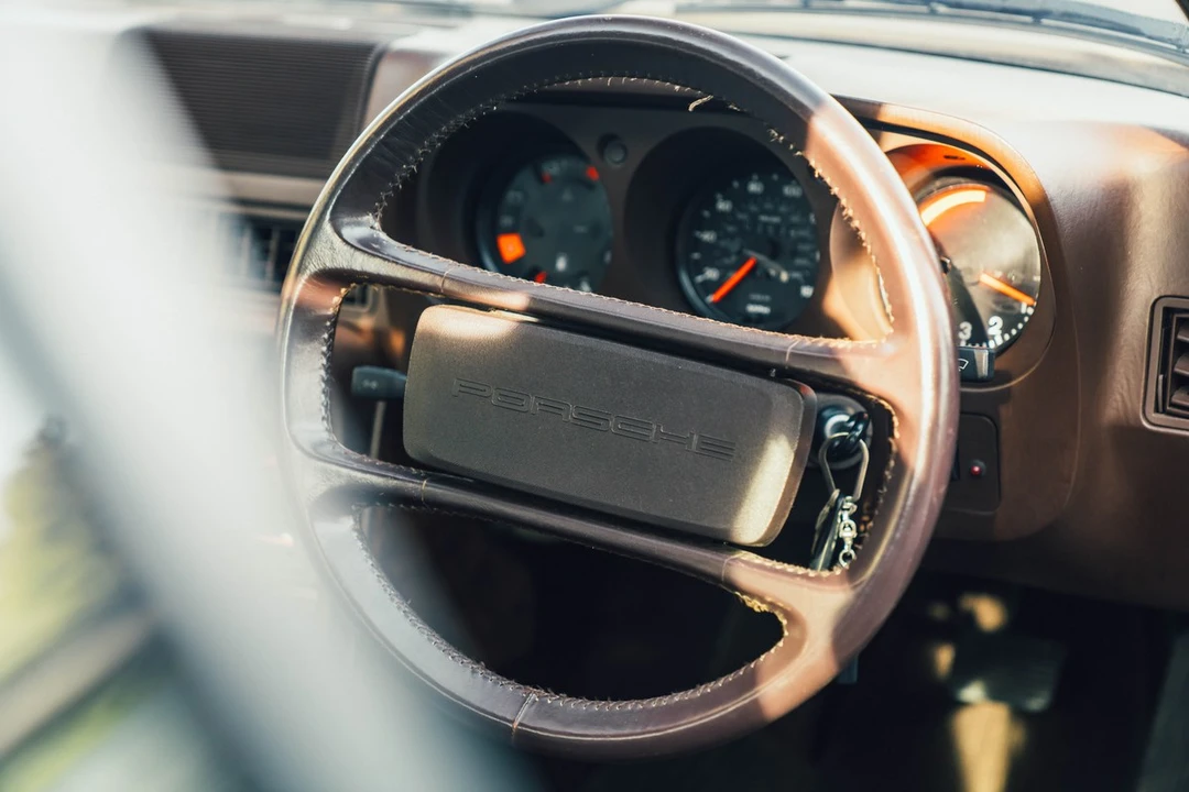 1986 Porsche 924 S - Image 23 of 30