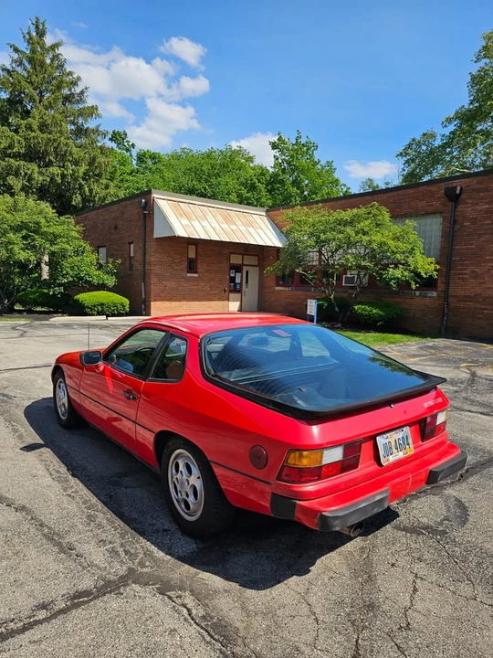 1986 Porsche 924 - Image 3 of 15