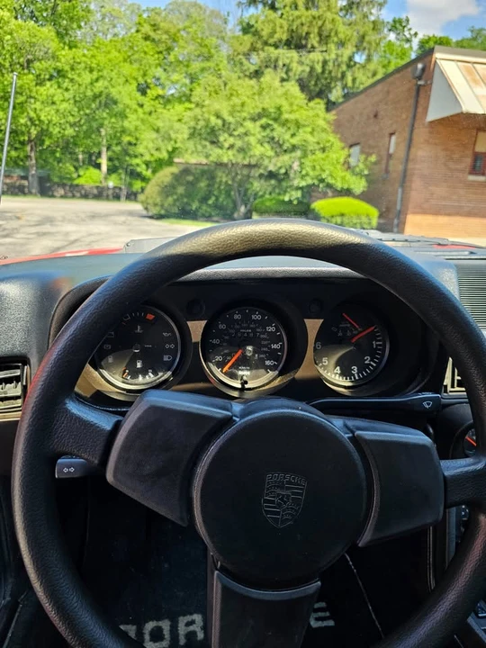 1986 Porsche 924 - Image 9 of 15