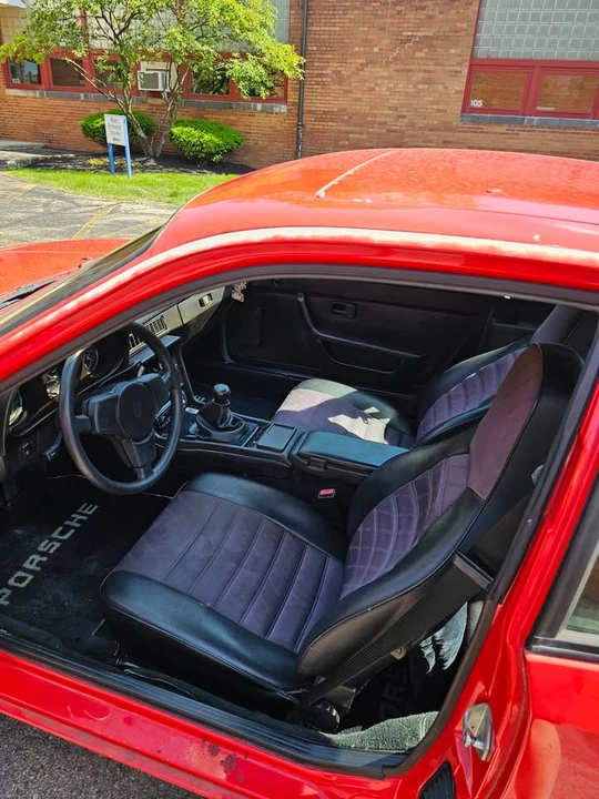 1986 Porsche 924 - Image 7 of 15