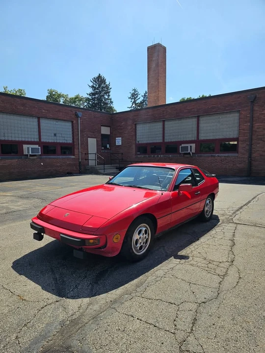 1986 Porsche 924 - Image 2 of 15