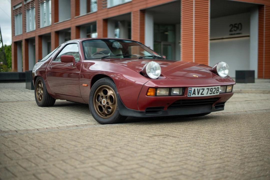 1986 Porsche 928 S - Image 24 of 30