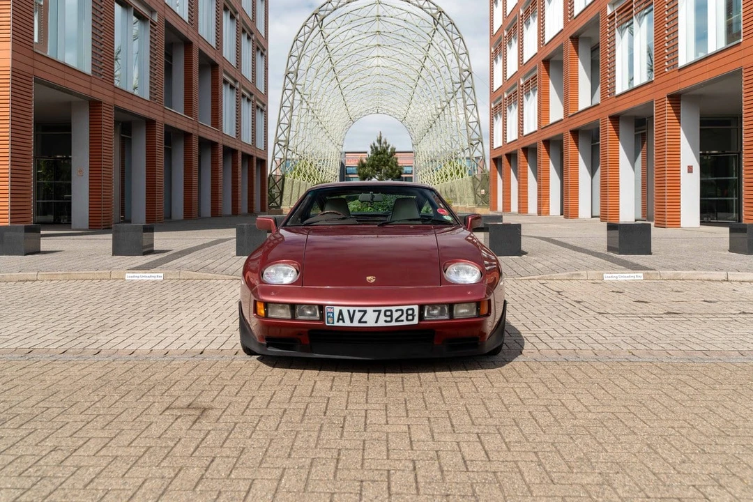 1986 Porsche 928 S - Image 3 of 30