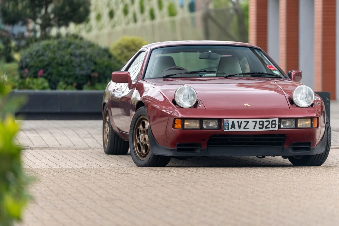 1986 Porsche 928 S - Image 25 of 30