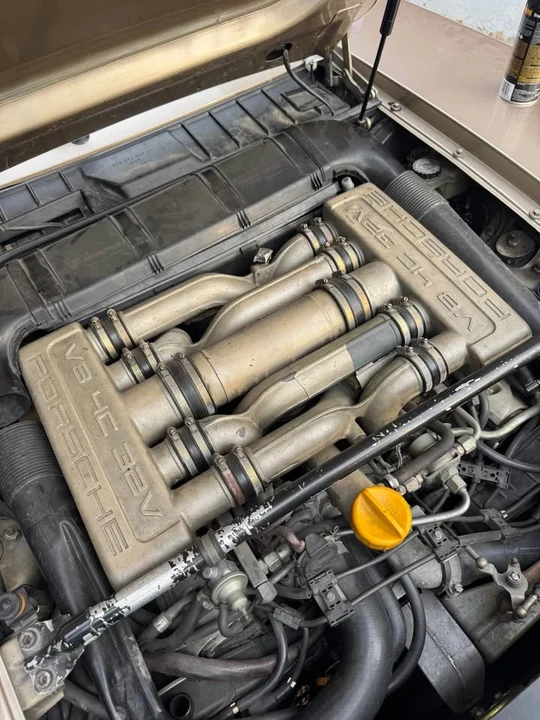 1986 Porsche 928 - Image 6 of 6