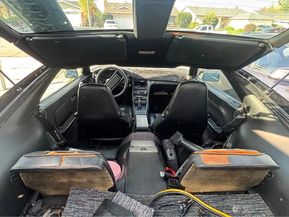 1986 Porsche 928 - Image 14 of 15