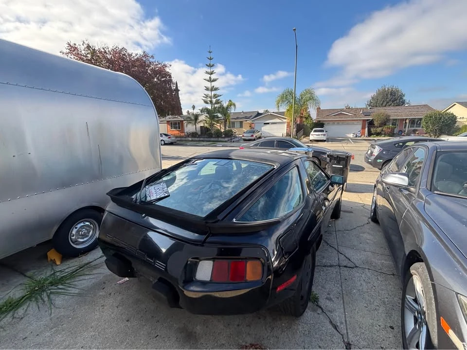 1986 Porsche 928 - Image 6 of 15