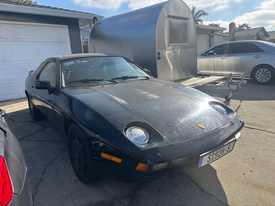 1986 Porsche 928 - Image 2 of 15