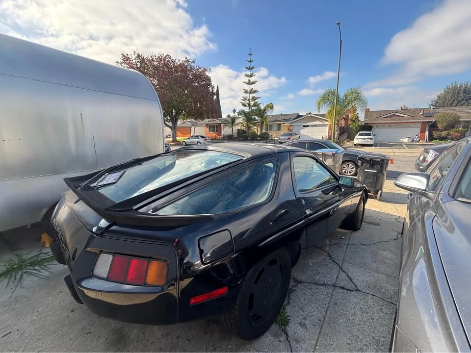 1986 Porsche 928 - Image 5 of 15