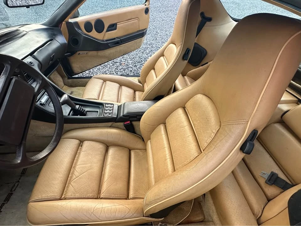 1986 Porsche 928 - Image 4 of 19
