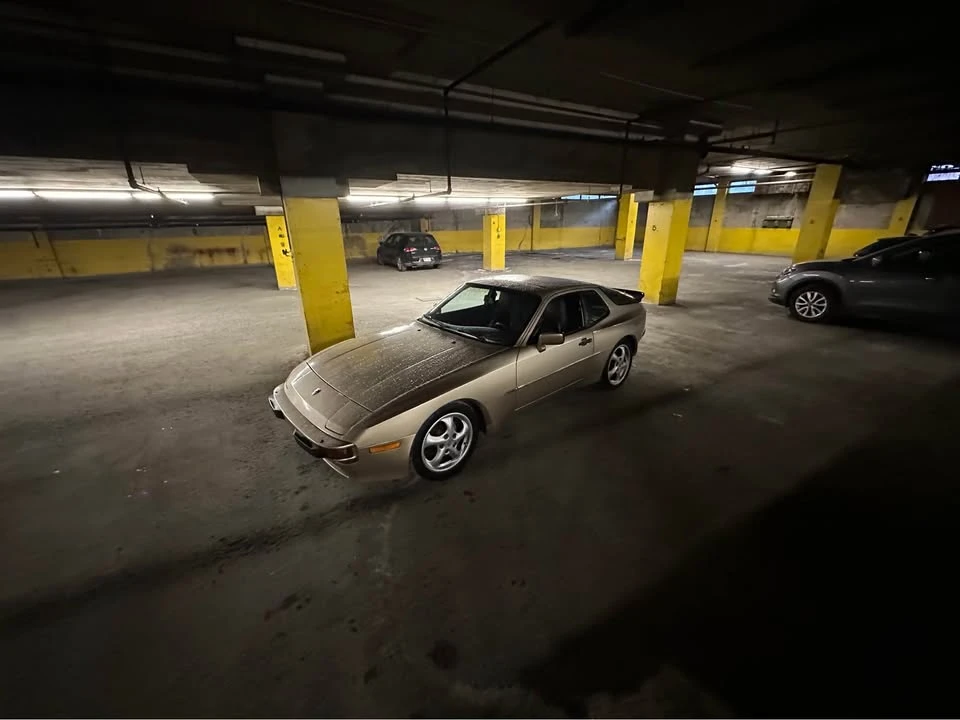 1986 Porsche 928 - Image 10 of 12