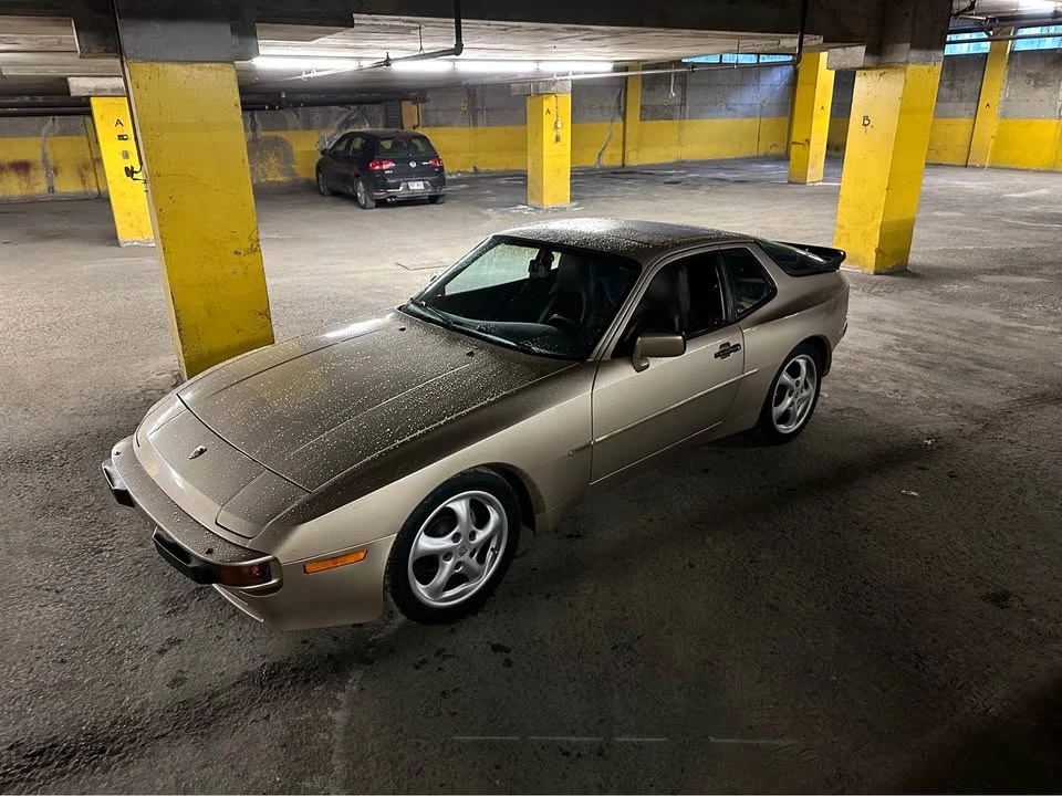 1986 Porsche 928 - Image 11 of 12