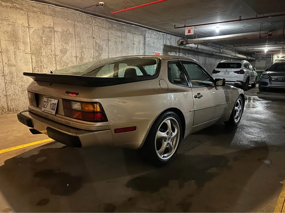 1986 Porsche 928 - Image 2 of 12