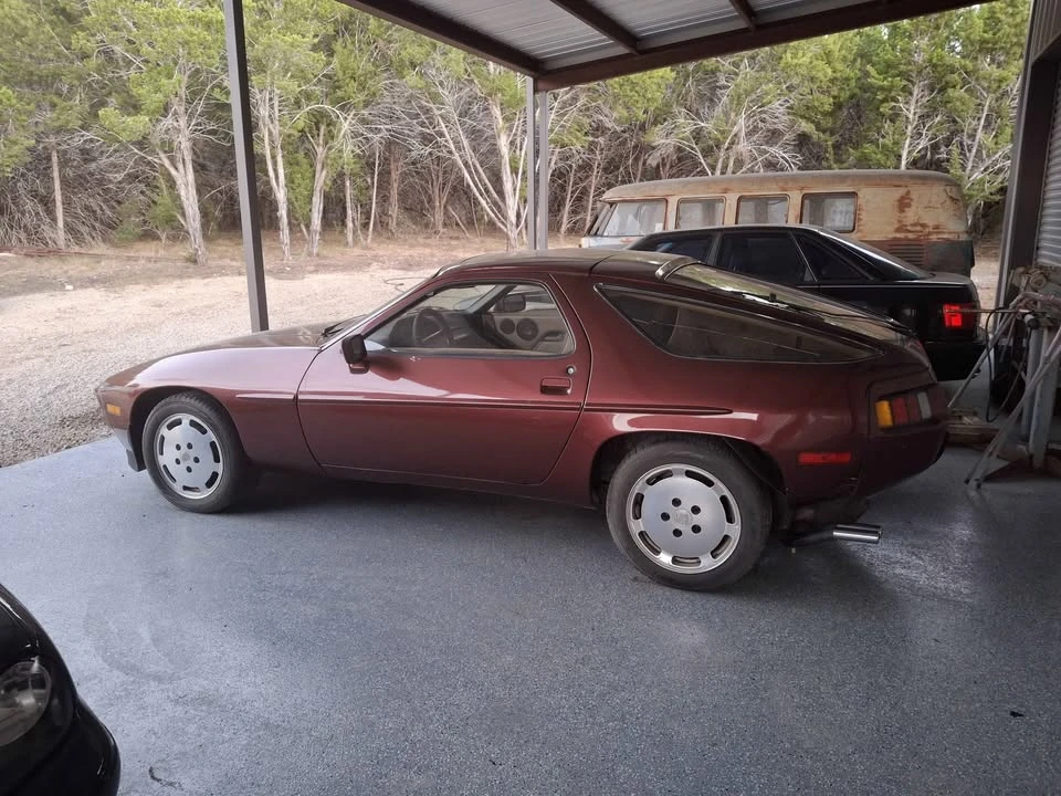 1986 Porsche 928 S - Image 2 of 3
