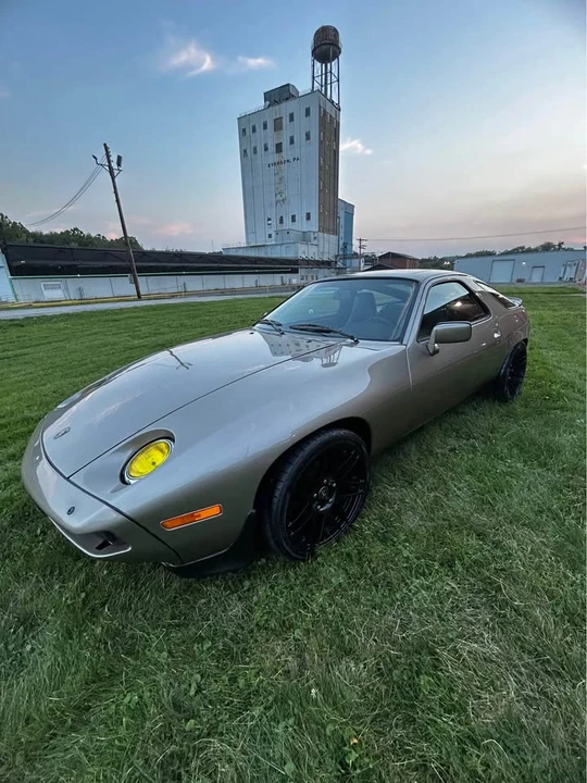 1986 Porsche 928 S - Image 13 of 20