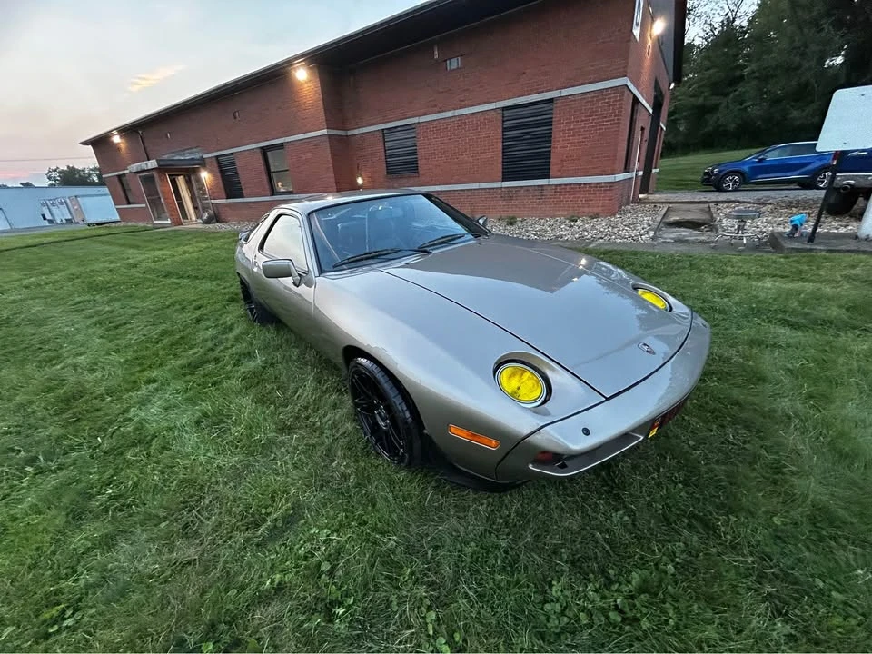 1986 Porsche 928 S - Image 12 of 20