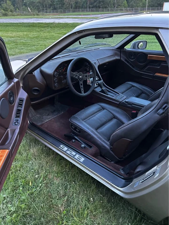 1986 Porsche 928 S - Image 8 of 20