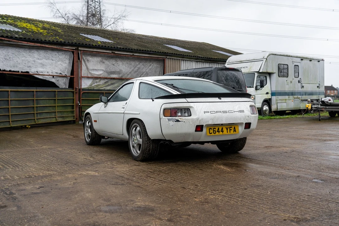 1986 Porsche 928 S - Image 3 of 30