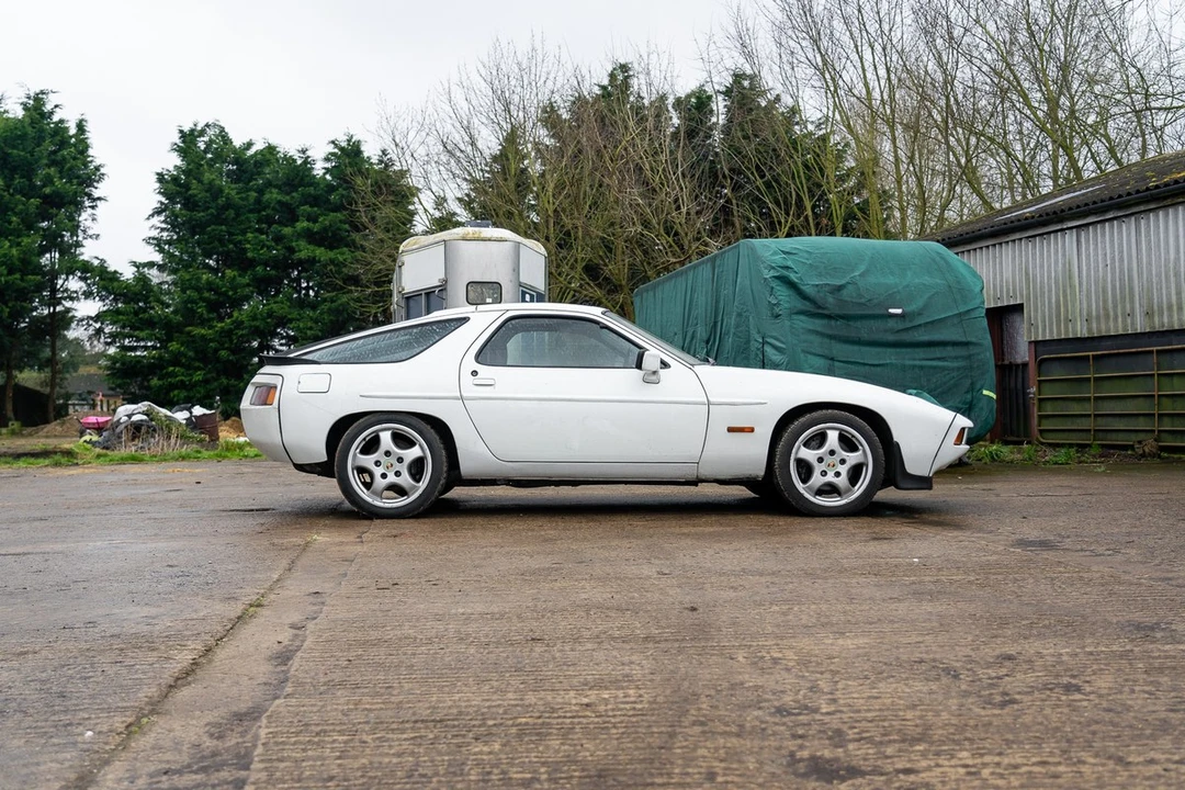 1986 Porsche 928 S - Image 6 of 30