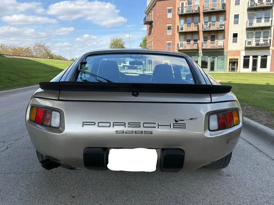 1986 Porsche 928 S - Image 10 of 16
