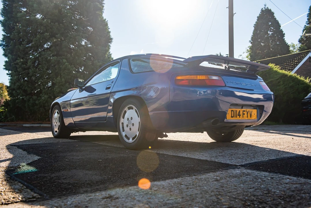 1986 Porsche 928 S - Image 3 of 30