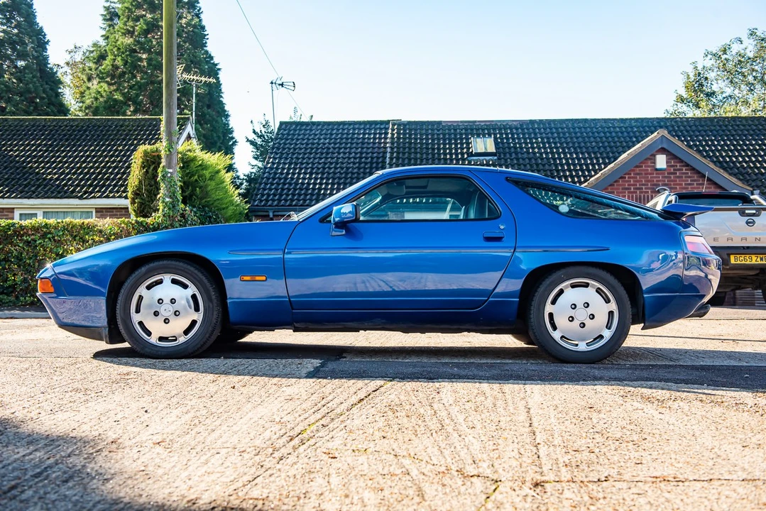 1986 Porsche 928 S - Image 4 of 30