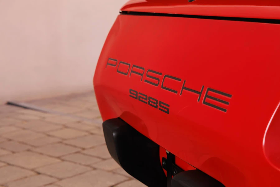 1986 Porsche 928 S - Image 11 of 22
