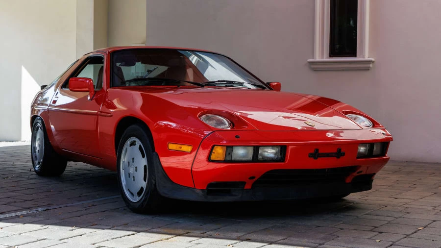 1986 Porsche 928 S - Image 6 of 22
