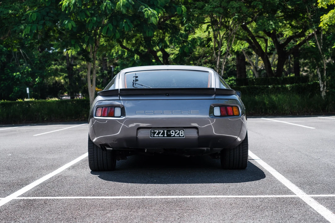 1986 Porsche 928 S - Image 6 of 31
