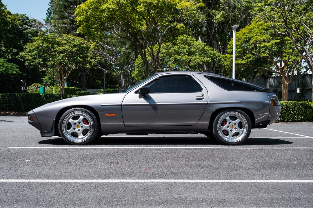 1986 Porsche 928 S - Image 4 of 31