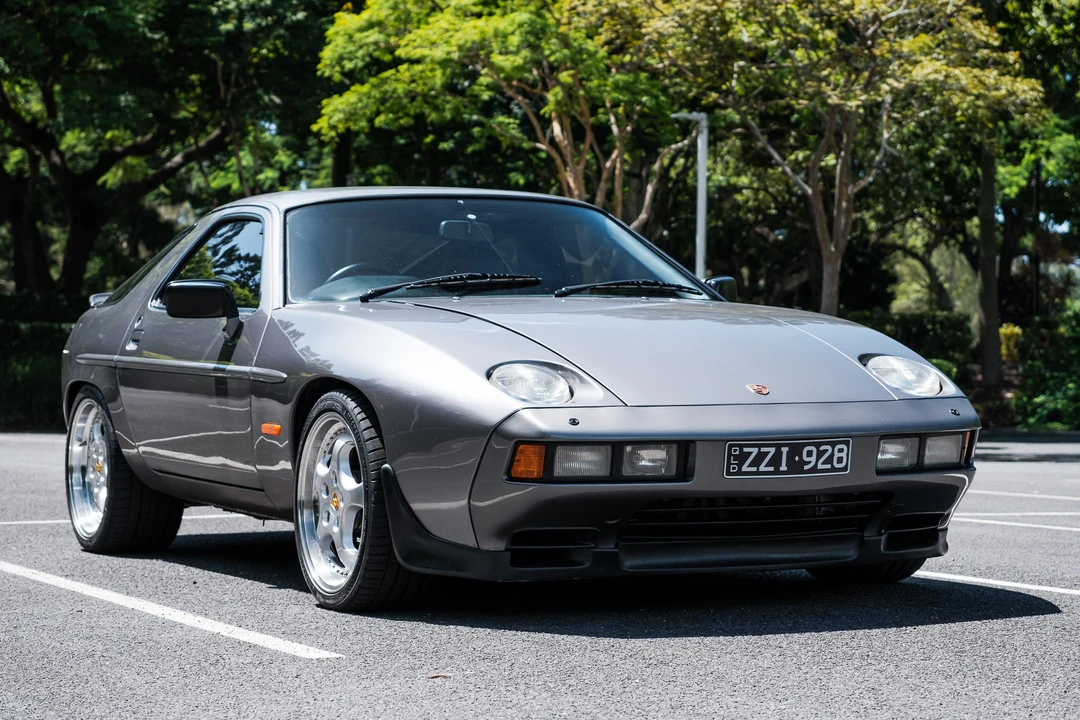 1986 Porsche 928 S - Image 9 of 31