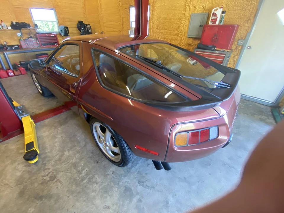 1986 Porsche 928 S - Image 24 of 24