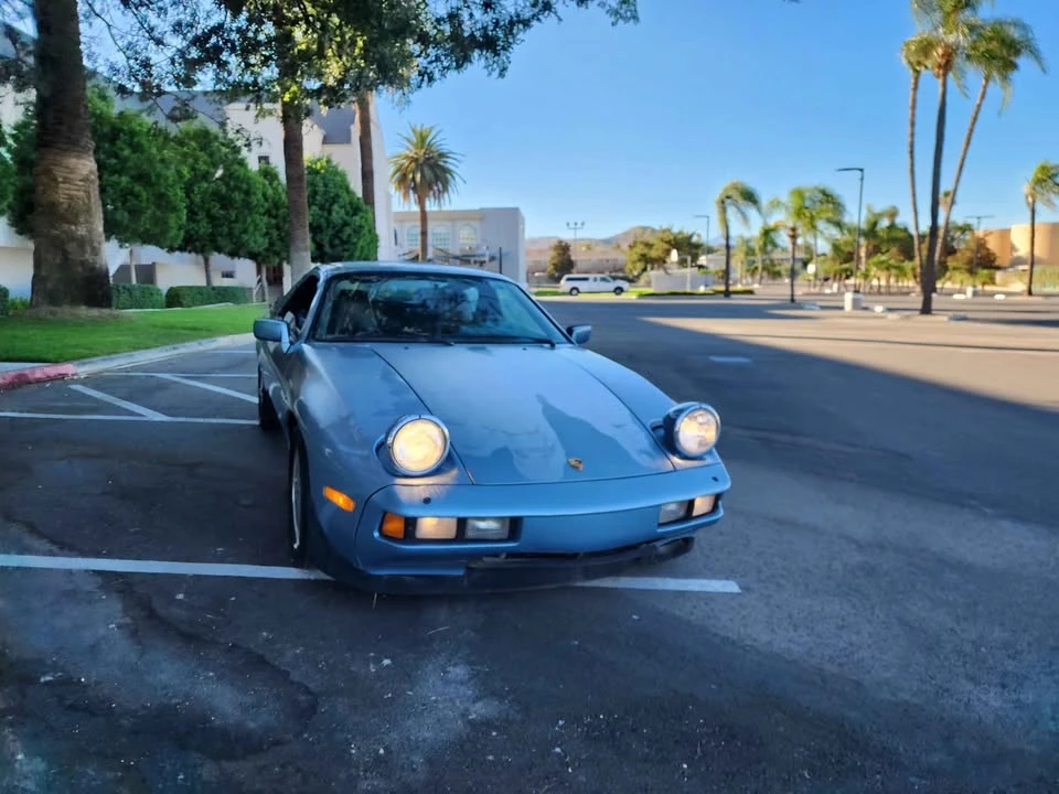 1986 Porsche 928 S - Image 10 of 11