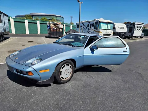 1986 Porsche 928 S