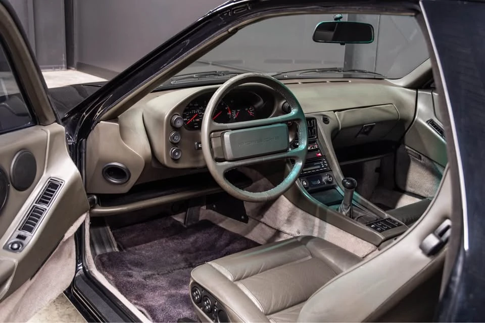 1986 Porsche 928 S - Image 12 of 20