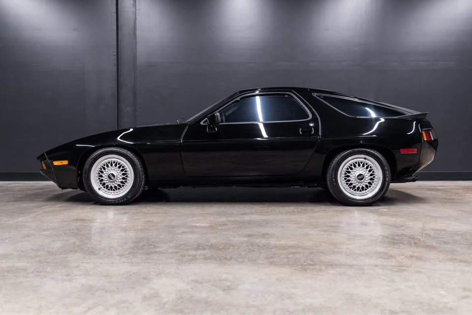 1986 Porsche 928 S - Image 17 of 20
