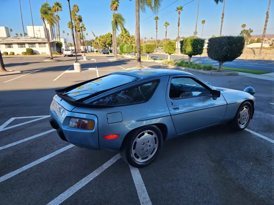 1986 Porsche 928 S - Image 9 of 15