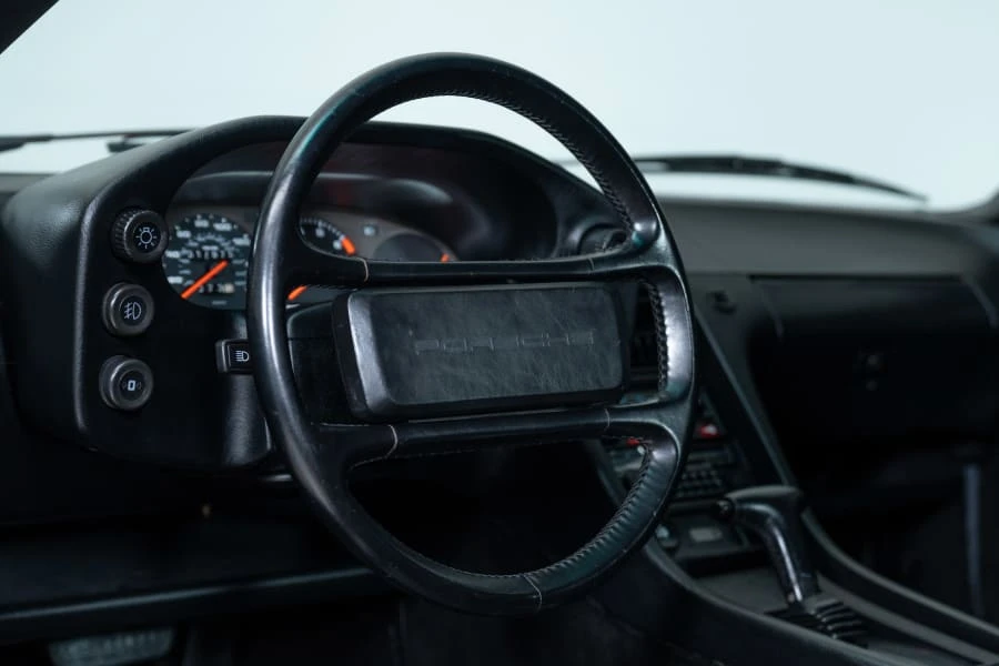 1986 Porsche 928 S - Image 28 of 31