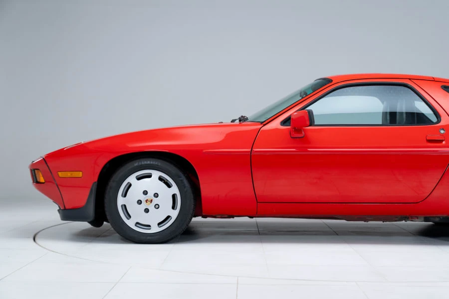 1986 Porsche 928 S - Image 13 of 31