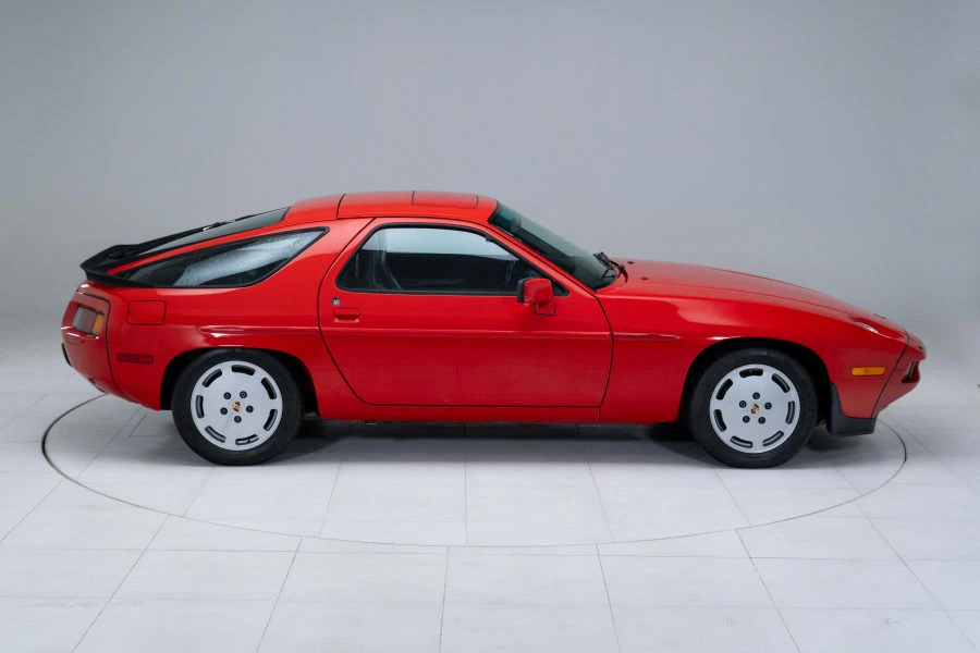 1986 Porsche 928 S - Image 15 of 31