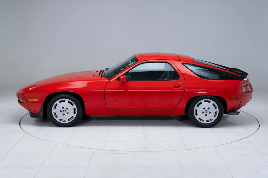 1986 Porsche 928 S - Image 2 of 31