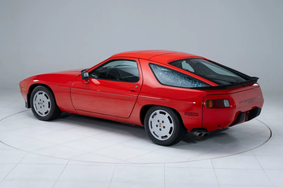 1986 Porsche 928 S - Image 3 of 31